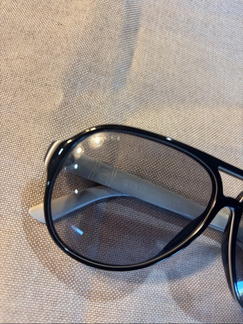 Gucci Aviator Sunglasses - Picture 6 of 6